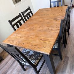Dining room table