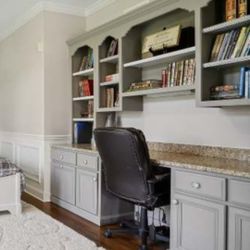 Office Cabinet No Countertop 50$