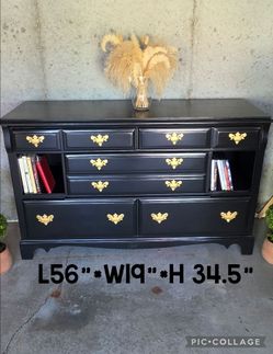 Dresser tv table refinished black and gold pulls 5 drawers 2 shelfs