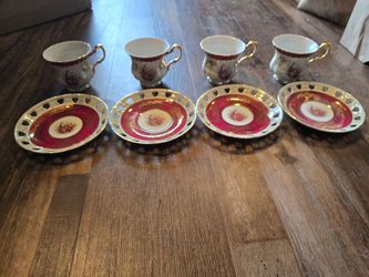 Beautiful 8 Piece Cosmos Import Porcelain Tea Cups and Saucers