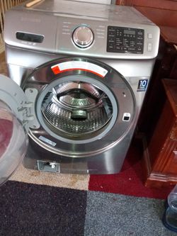4 Washers And Pedestal