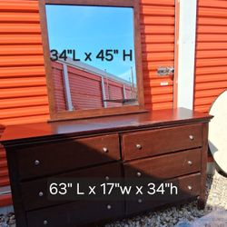 Dresser With Mirror $70 Dlls. 