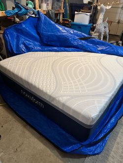 Novaform foam queen mattress