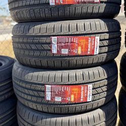 Vendo set de llantas nuevas 215/55R16 marca Supermax con garantía de 50.000 mil millas de garantia