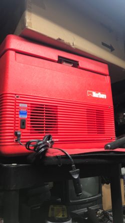 Marlboro Vintage ICE Chest New