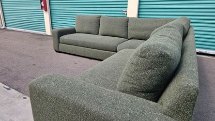 FREE DELIVERY!!! Pottery Barn "Big Sur" 3pc Sectional Couch GREEN ($7K Retail...65% OFF!!!)