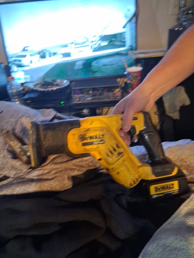 Dewalt Sawzall