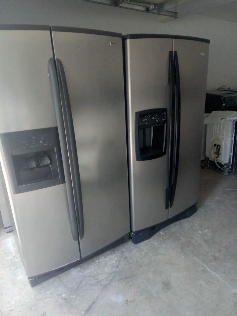Stainless Steel Refrigerator Works Excellent