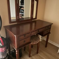 Makeup Vanity