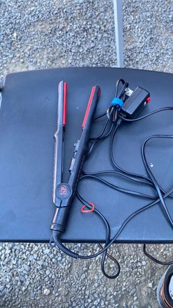 Black and Red Hair Straightener Flat Iron