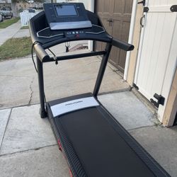 Treadmill 