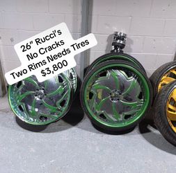 26” Rucci’s W/Steering Wheel