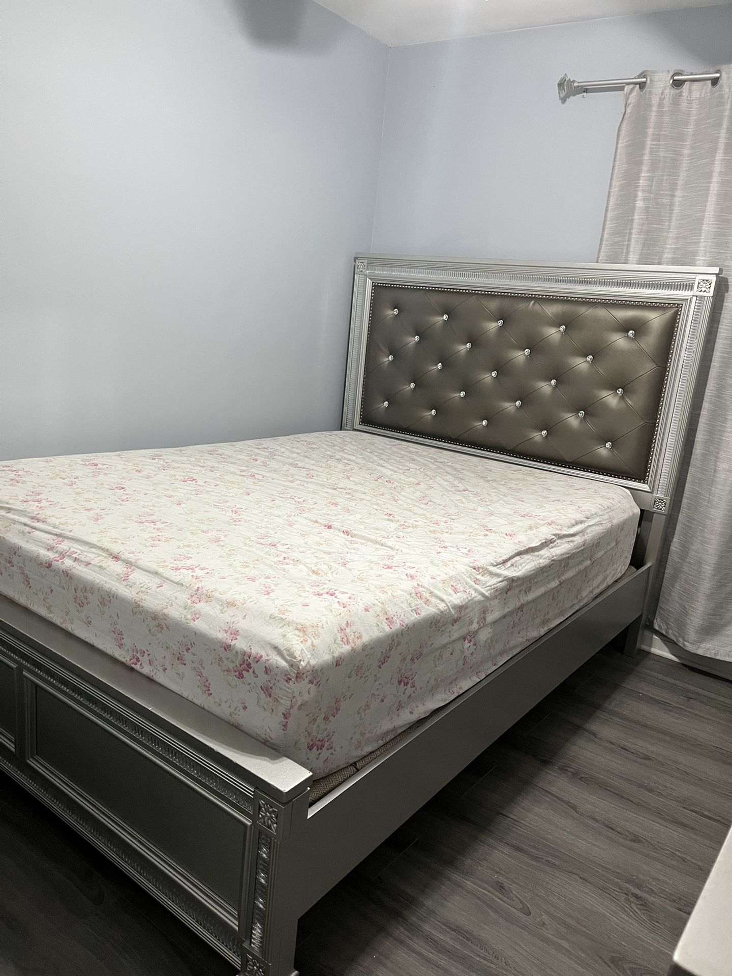 Bedroom Set