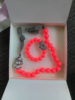 Stella & Dot Girls necklace and bracelet set
