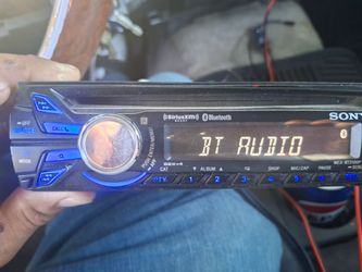 STEREO SONY CD AUX USB BLUETOOTH GOOD CONDICIÓN ABLO ESPAÑOL