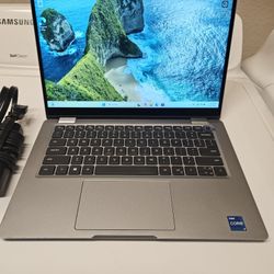 Dell Latitude Touchscreen Intel I7-1185G7 11th Gen 32 GB Ram Memory 512 GB SSD 