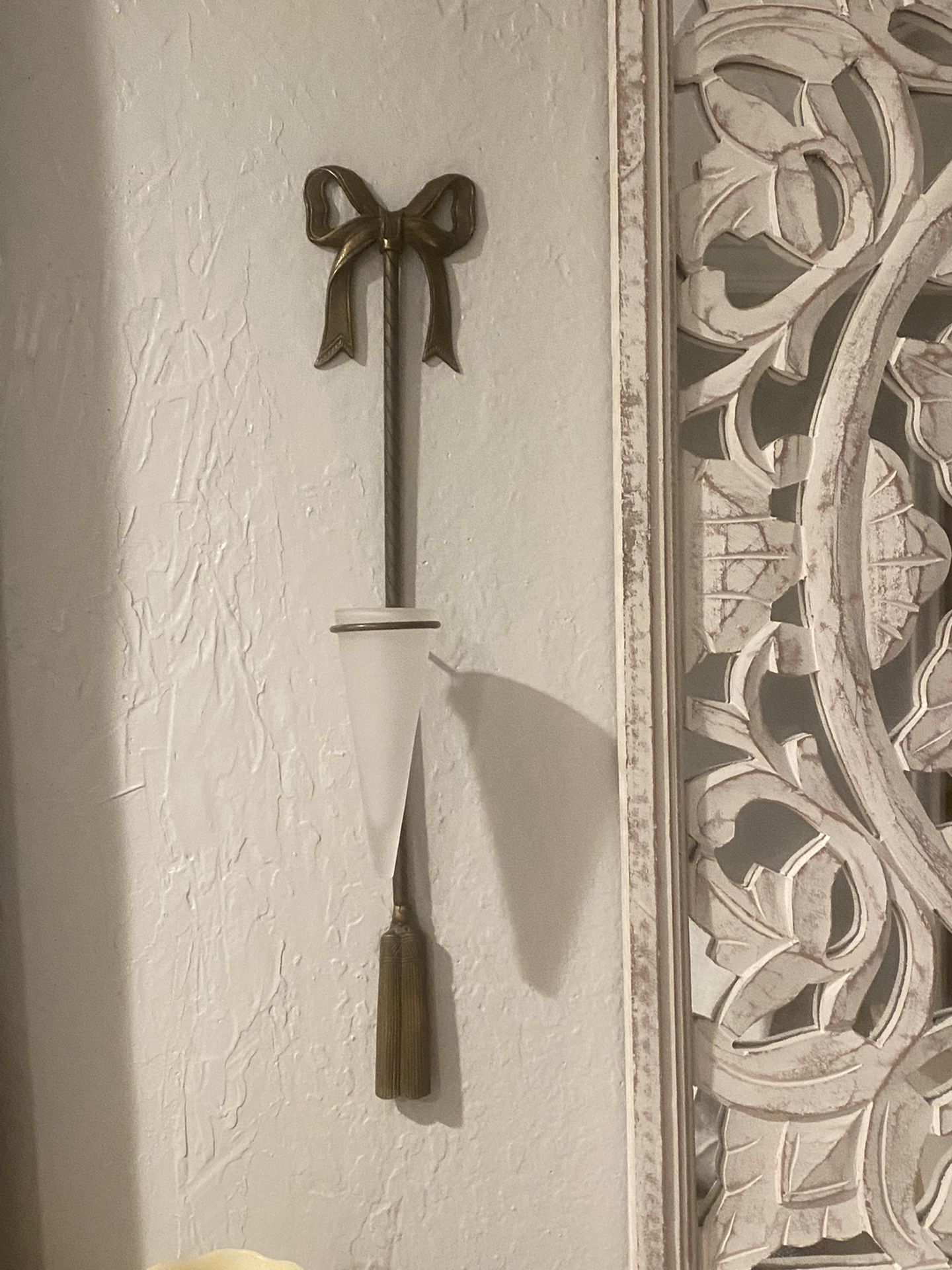 Vintage Silvestri Ribbon & Tassel Brass hanging Votive Candleholder