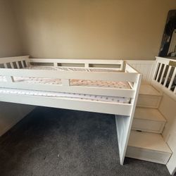 2 Kids Twin Loft Beds W/ Storage 
