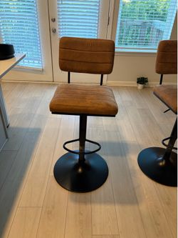 Bar stool