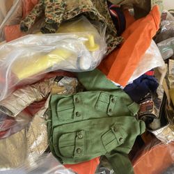 Huge vintage collection lot GI Joe clothes uniforms accessories toys 1960s 70s & aftermarket Good Junk 1/6 scale 