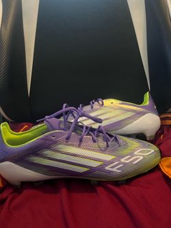 Soccer cleats