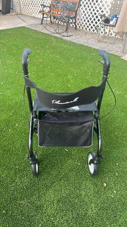 Adult walker