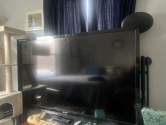 ~70 Inch Sharp Aquos Quattron 3D TV