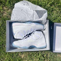 Jordan 11 Retro Columbias (WITH BOX) 