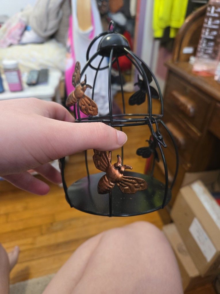 Bee Candle holder
