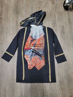 Boy pirate halloween costume size 8 $10