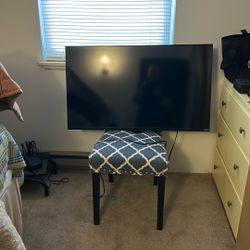 43” Vizio HD. Tv