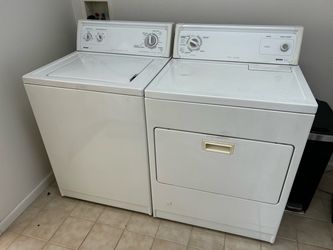 Kenmore Washer and Dryer Set