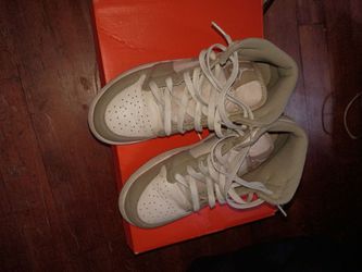 Jordan 1  size 6 kids