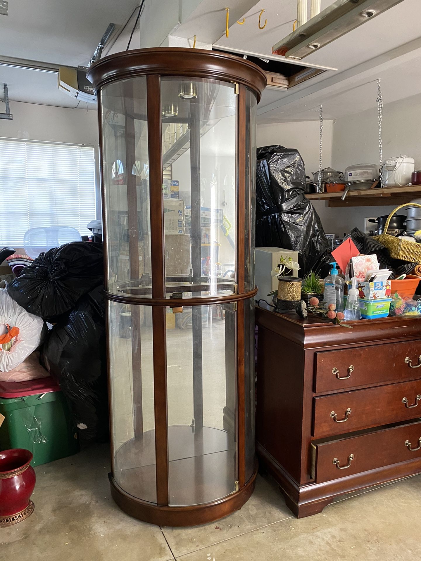 Curio cabinet