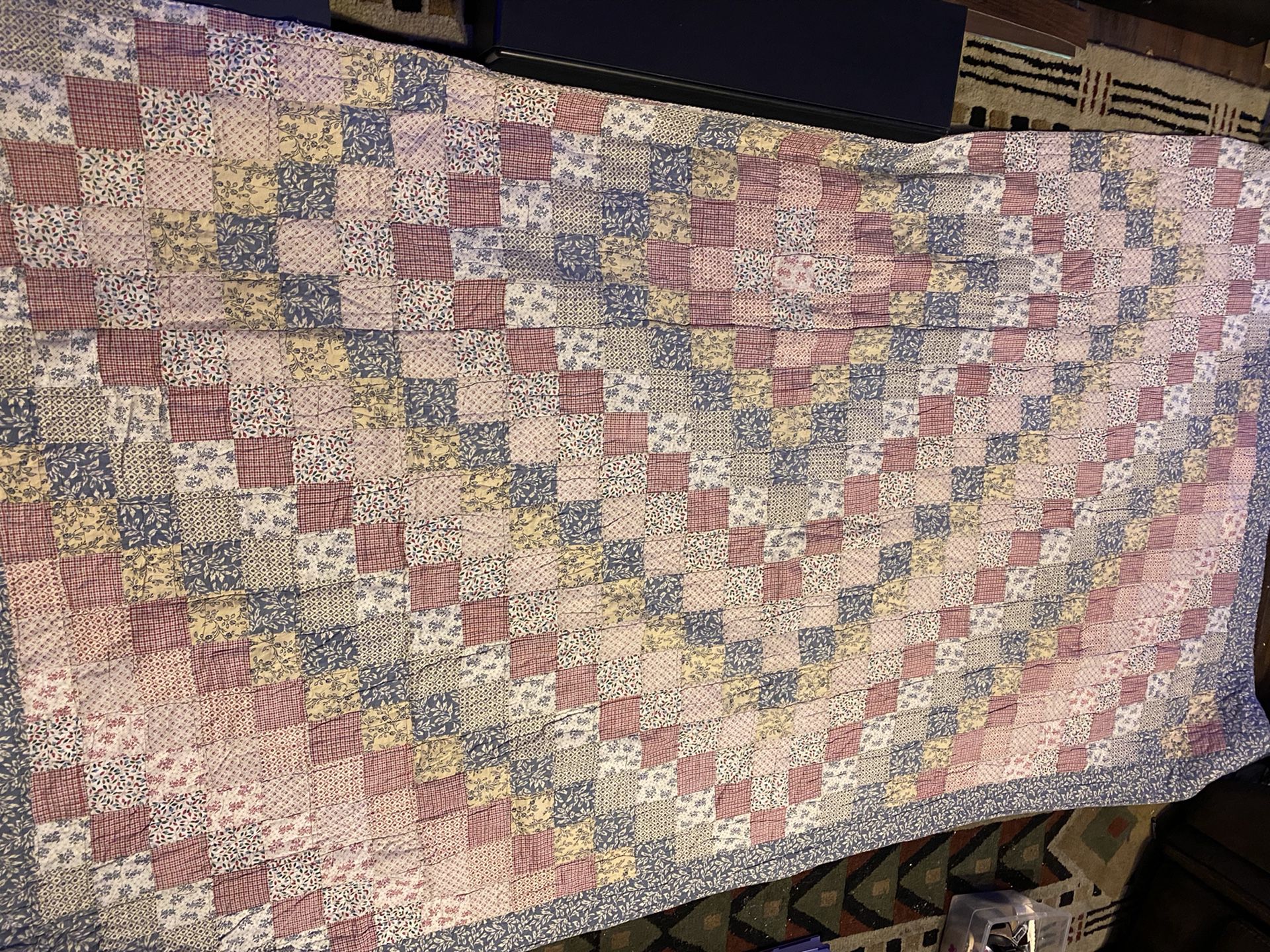 Hand Sewn Quilt- 46”wide x 80” long- beautiful