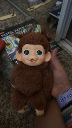 It’s like cute like playable like animal. It’s like a monkey, but like it like if you put it or something, I can go at like swing.