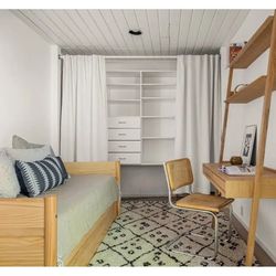 Twin Daybed Frame - Great Condition 