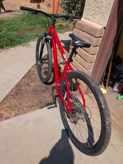 Raleigh Talus 2 Mountain Bike