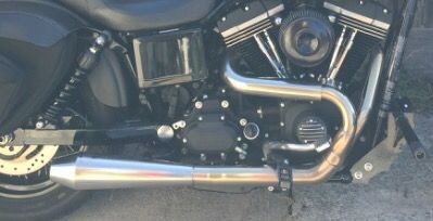 Thrashin supply 2-1 Harley dyna exhaust