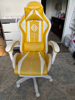 Gaming chair rgb