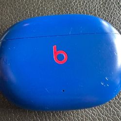 Beats Studio Buds 