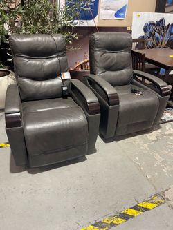 Leather Recliner set