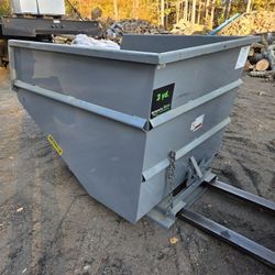 Wright 3 yard self dumping forklift hopper Like New!