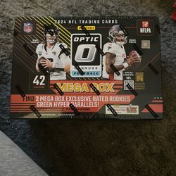 OPTIC FOOTBALL MEGA BOX 2024 