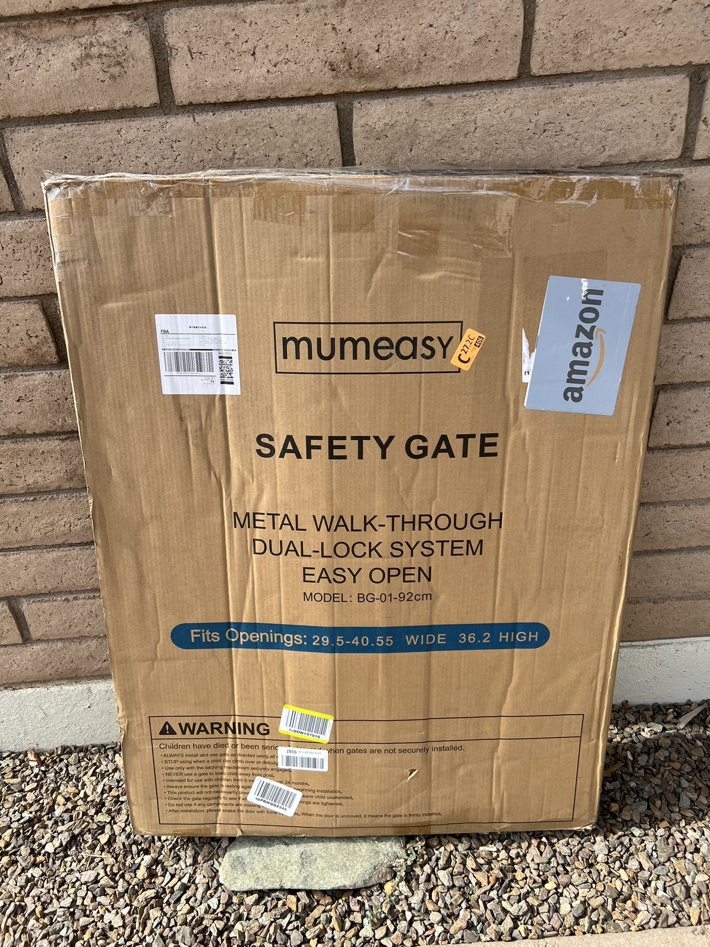 MUMEASY 36” High Extra Tall Baby/ Pet Gate 29.640.5” for Sale in