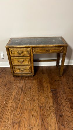 Wooden Desk 