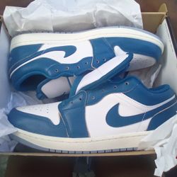 Air Jordan 1 Low SE