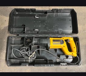 DEWALT Reciprocating Saw