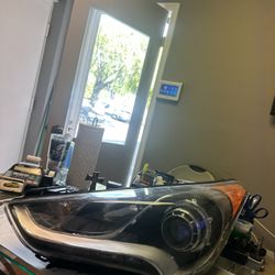 HYUNDAI VELOSTER OEM LEFT DRIVER HEADLIGHT 2012-2017
