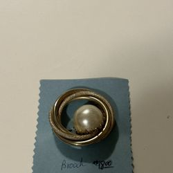 Vintage Brooch